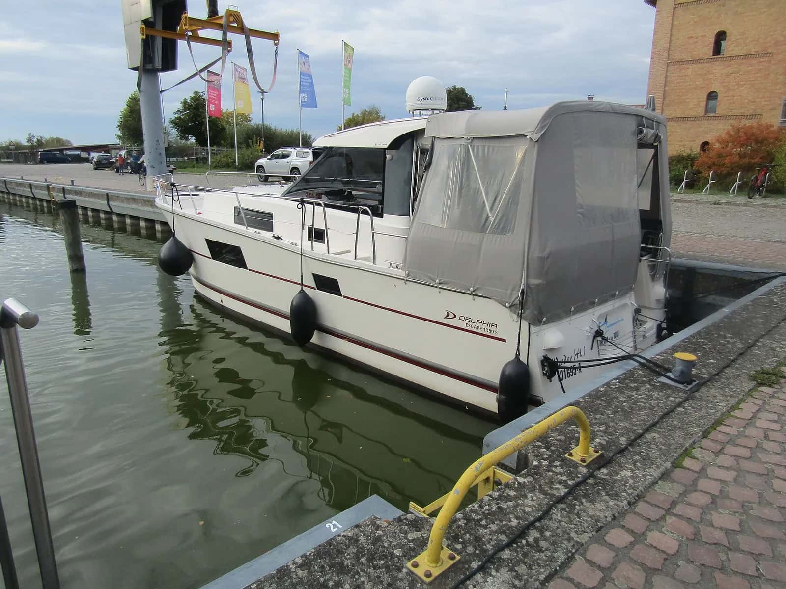 Hausboot Escape 10,8 m, Bj. 2019 – Havel